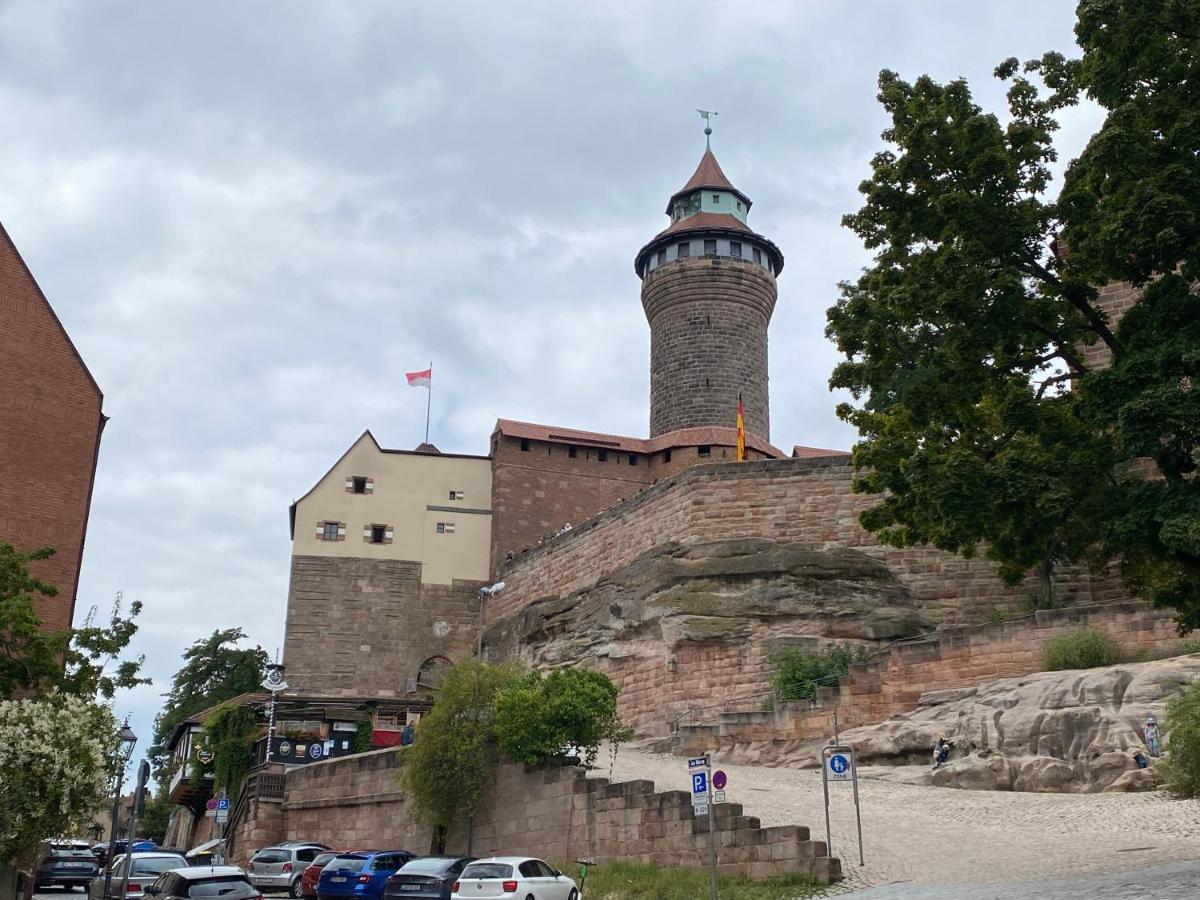 2-Zimmer-Appartment In Top-City-Lage Mit Parken Und Klimaanlage Nuremberg Luaran gambar